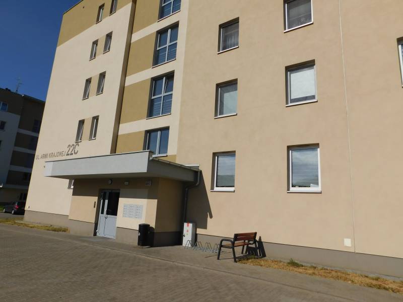 PRZETARG PISEMNY NA UZYSKANIE PIERWSZEŃSTWA W ZAWARCIU UMOWY PARTYCYPACJI W KOSZTACH BUDOWY LOKALU ORAZ NAJMU INSTYTUCJONALNEGO LOKALU MIESZKALNEGO NR 23 PRZY ULICY ARMII KRAJOWEJ 22C W SIERADZU.